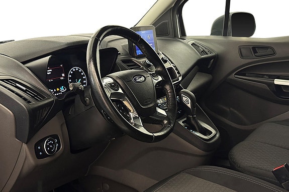 Ford Transit Connect 13 of 24