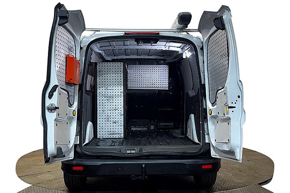 Ford Transit Connect 8 of 24