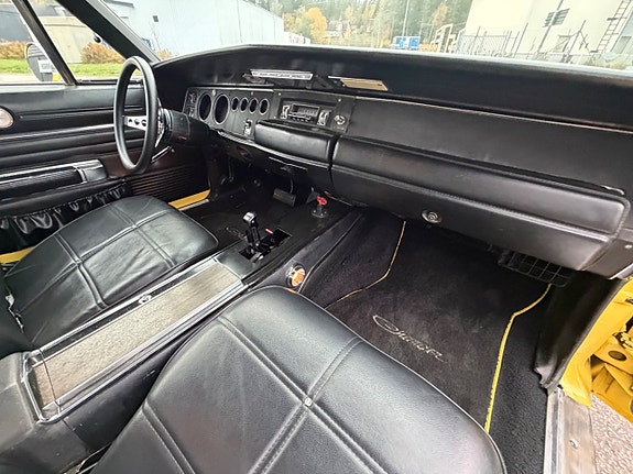 Dodge Charger 17 of 21