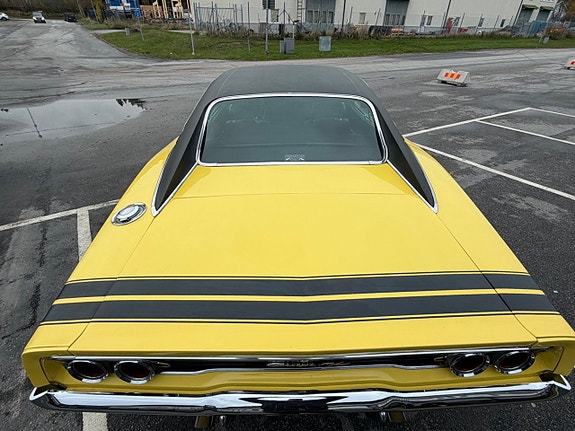 Dodge Charger 9 of 21