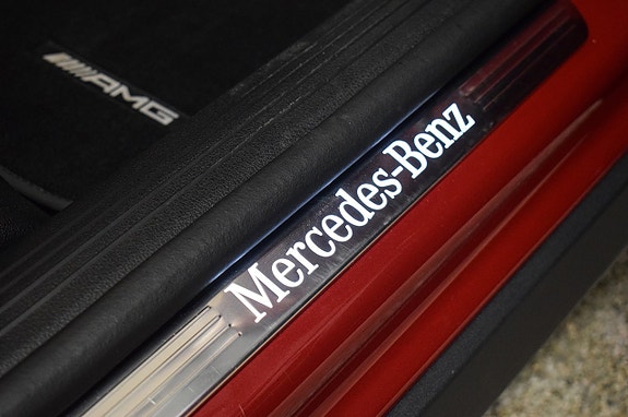 Mercedes-Benz GLA 200 27 of 30