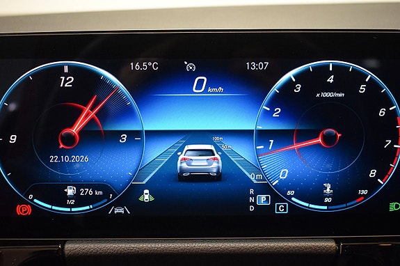 Mercedes-Benz GLA 200 14 of 30