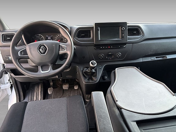 Renault Master 13 of 15