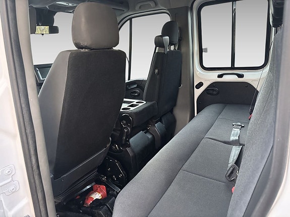 Renault Master 12 of 15