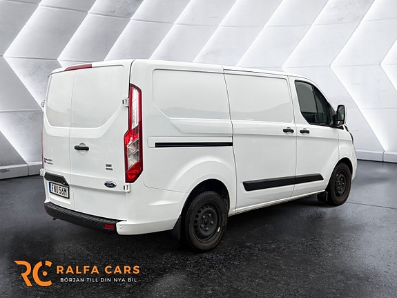 Ford Transit Custom 7 of 17