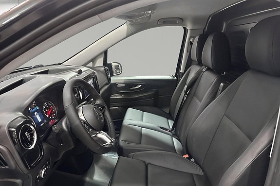 Mercedes-Benz Vito 119 11 of 16