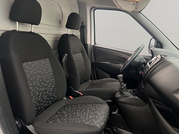 Opel Combo 21 of 26