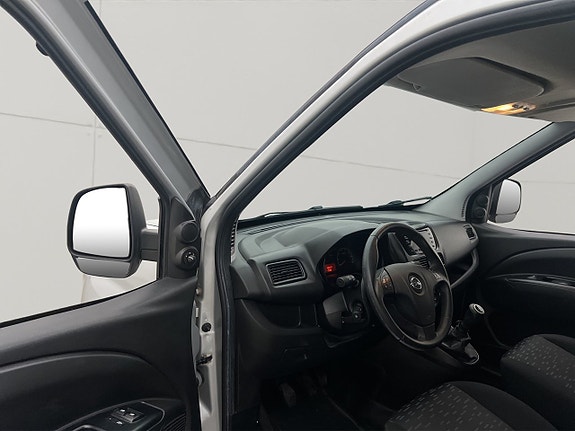 Opel Combo 13 of 26