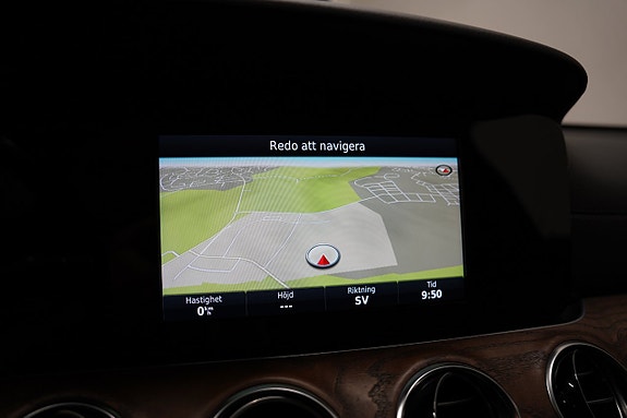 Mercedes-Benz E 220 d 17 of 21
