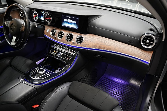 Mercedes-Benz E 220 d 10 of 21