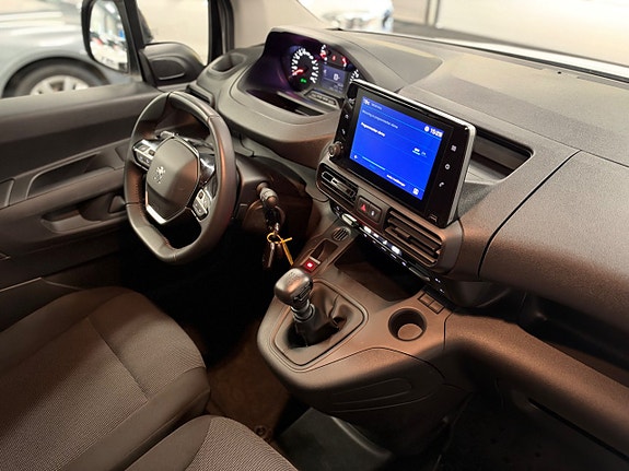 Peugeot Partner 16 of 25