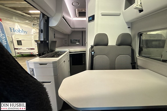 Volkswagen California Grand 600 11 of 21