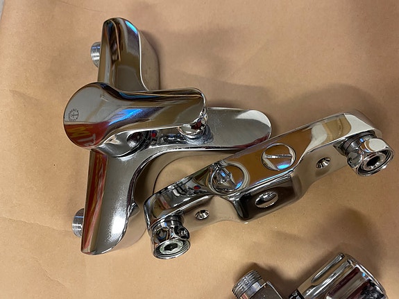 Product image 1 of 2
