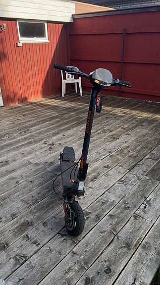 Product image 1 of 4