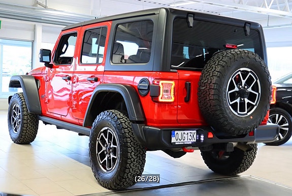 Jeep Wrangler Unlimited 26 of 27
