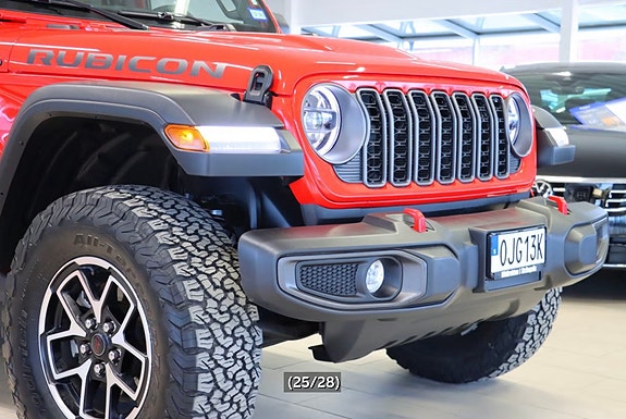 Jeep Wrangler Unlimited 25 of 27