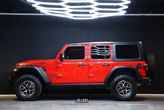 Jeep Wrangler Unlimited 6 of 27