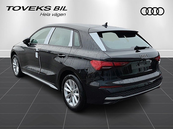 Audi A3 4 of 4
