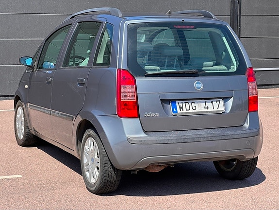 Fiat Idea 5 of 5