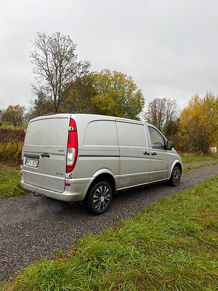 Mercedes-Benz Vito 109 3 of 6