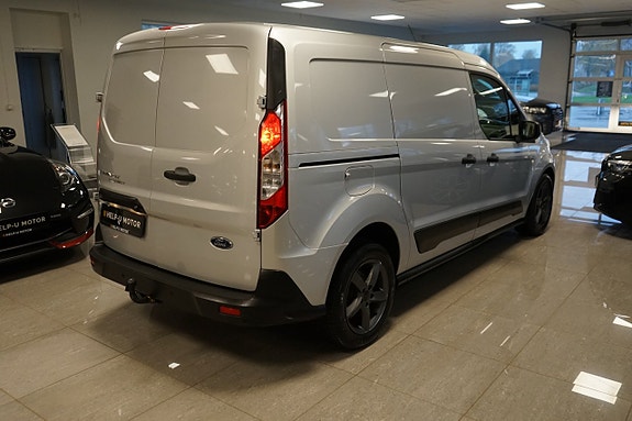 Ford Transit Connect 17 of 27