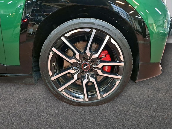 MINI John Cooper Works 11 of 16