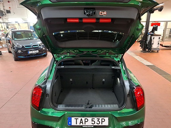MINI John Cooper Works 10 of 16