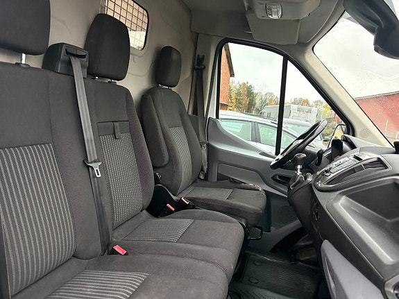Ford Transit 6 of 10