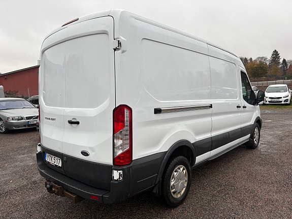 Ford Transit 3 of 10