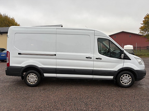 Ford Transit 2 of 10