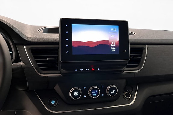 Renault Trafic 19 of 19