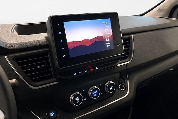Renault Trafic 15 of 19