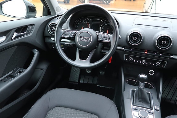 Audi A3 7 of 19