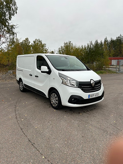Renault Trafic 2 of 6