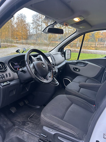 Renault Trafic 5 of 6