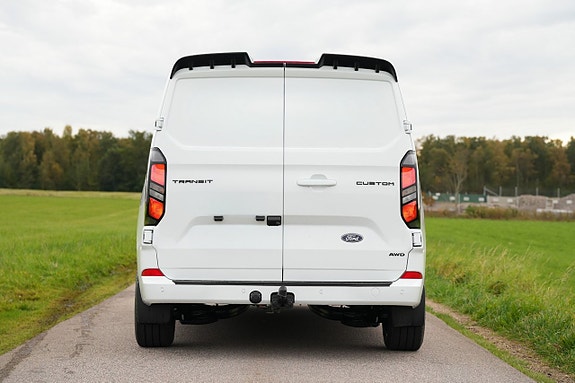 Ford Transit Custom 7 of 9