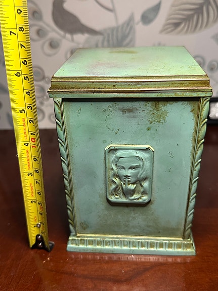 Product image 1 of 4