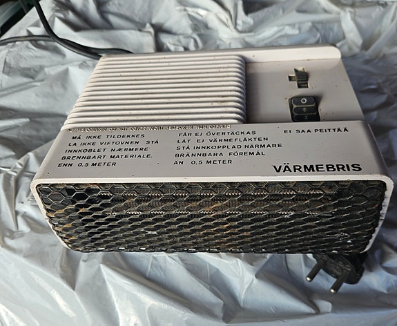 Product image 1 of 3