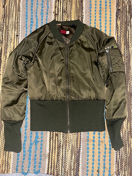 Product image 1 of 8