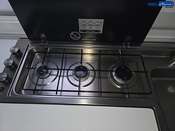 Adria ACTION 391 PH 9 of 14