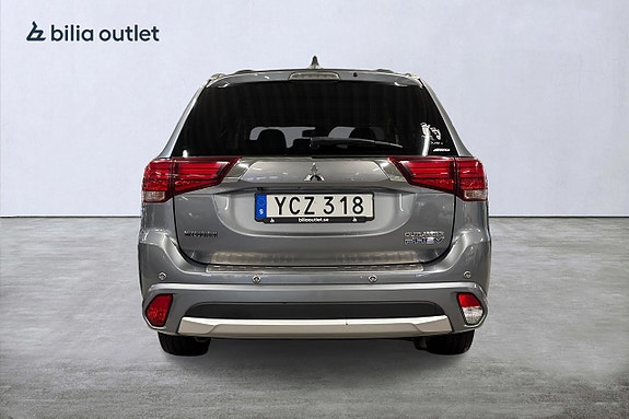 MITSUBISHI OUTLANDER PHEV HYBRIDE RECHARGEABLE CVT 203 ch BUSINESS - GPS - CUIR - CAM 360° - 215600 KM