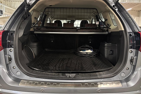 MITSUBISHI OUTLANDER PHEV HYBRIDE RECHARGEABLE CVT 203 ch BUSINESS - GPS - CUIR - CAM 360° - 215600 KM