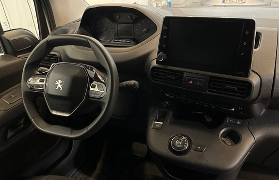 Peugeot Partner 3 of 14