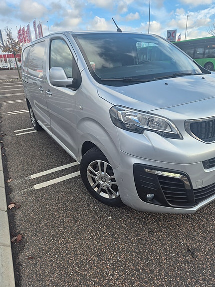 Peugeot Expert 2 of 10