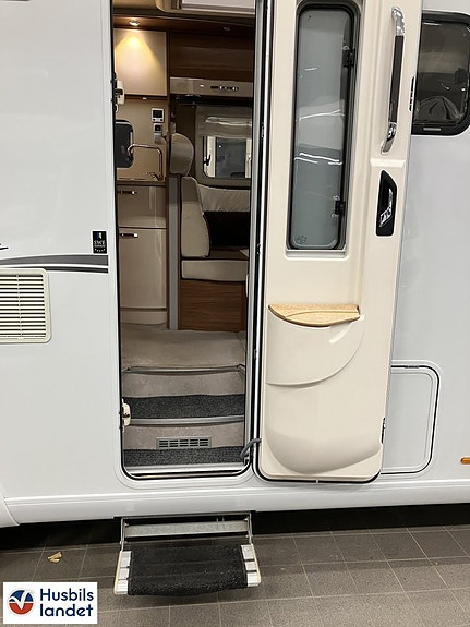 Frankia 790 4 of 18