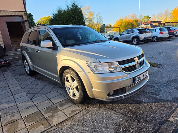 Dodge Journey 2 of 24