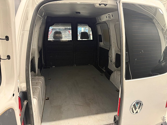 Volkswagen Caddy Maxi 4 of 13