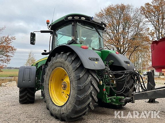 Traktor John Deere 8370R 3 of 6