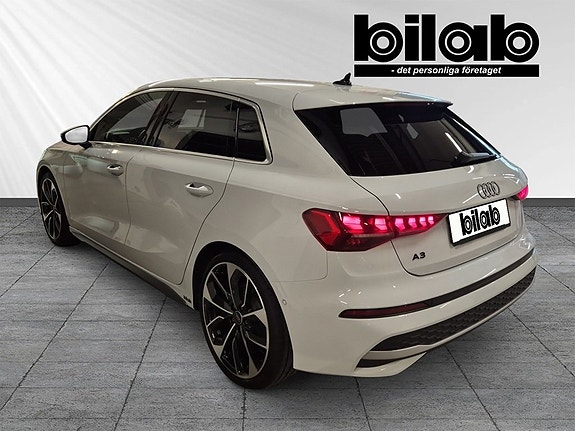 Audi A3 3 of 9