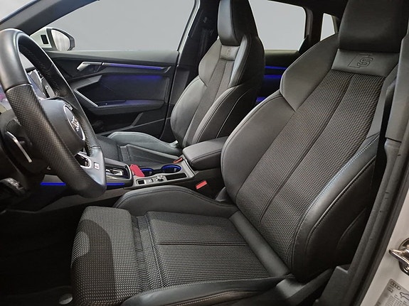 Audi A3 8 of 9
